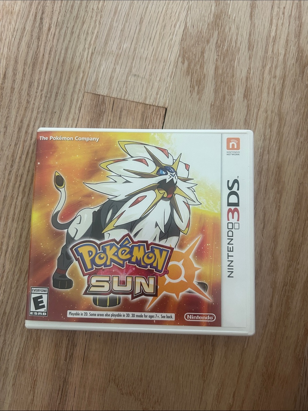 Pokemon Sun Nintendo 3DS - Orange, White, Yellow